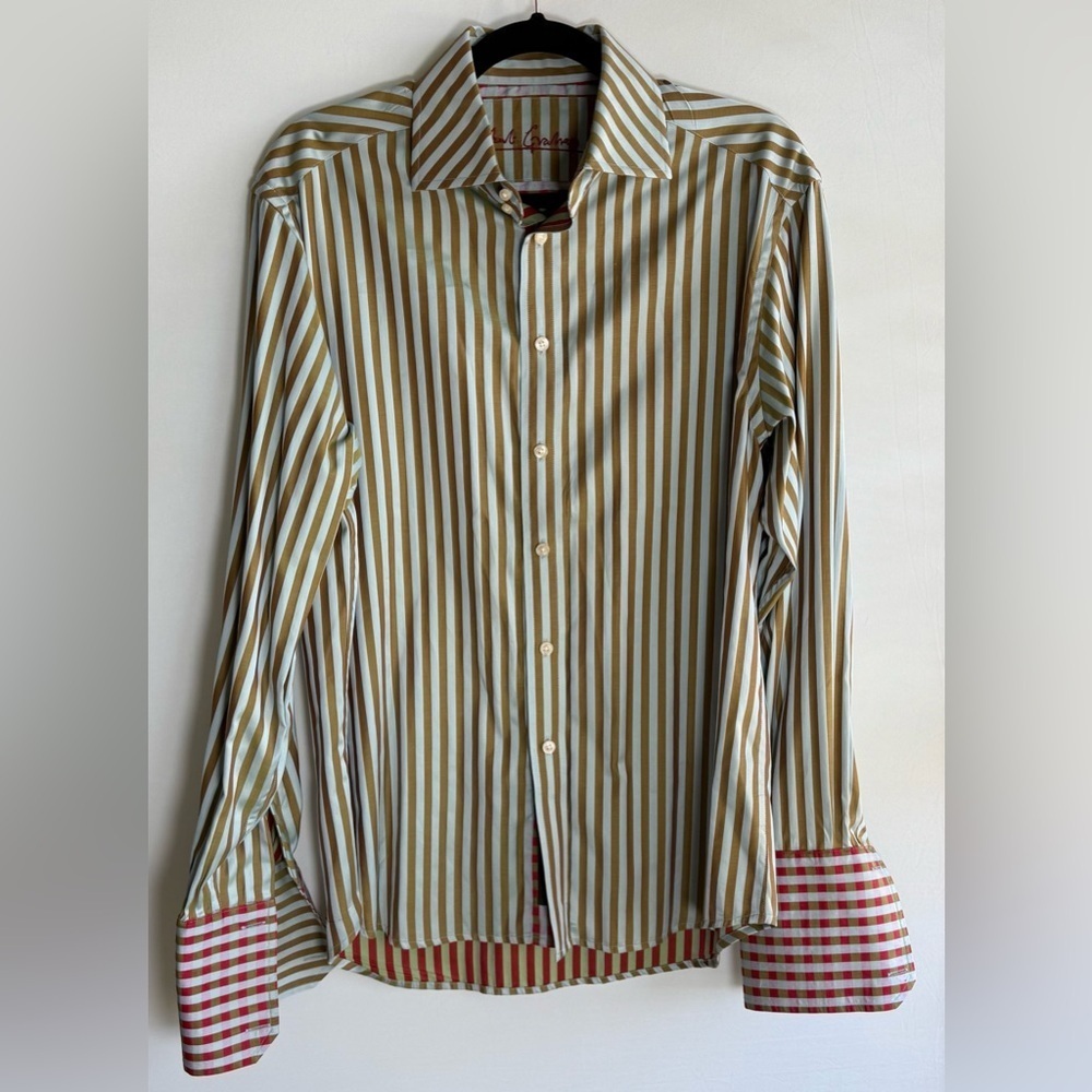 Robert Graham button down shirt • Men’s medium